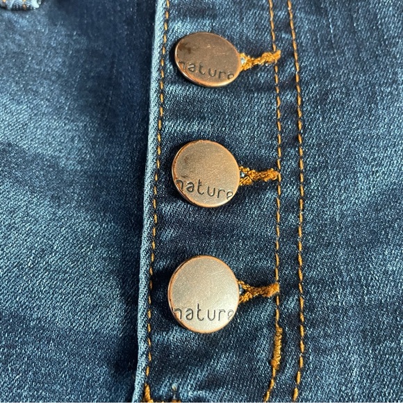 Nature Denim Distressed Button Fly Hi Rise Skinny Jeans.  Size 7/27 - Picture 4 of 7